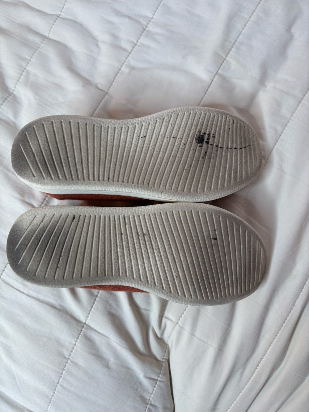 Allbirds women’s sneakers size7 Merino wool slip-on machine washable - Picture 5 of 9